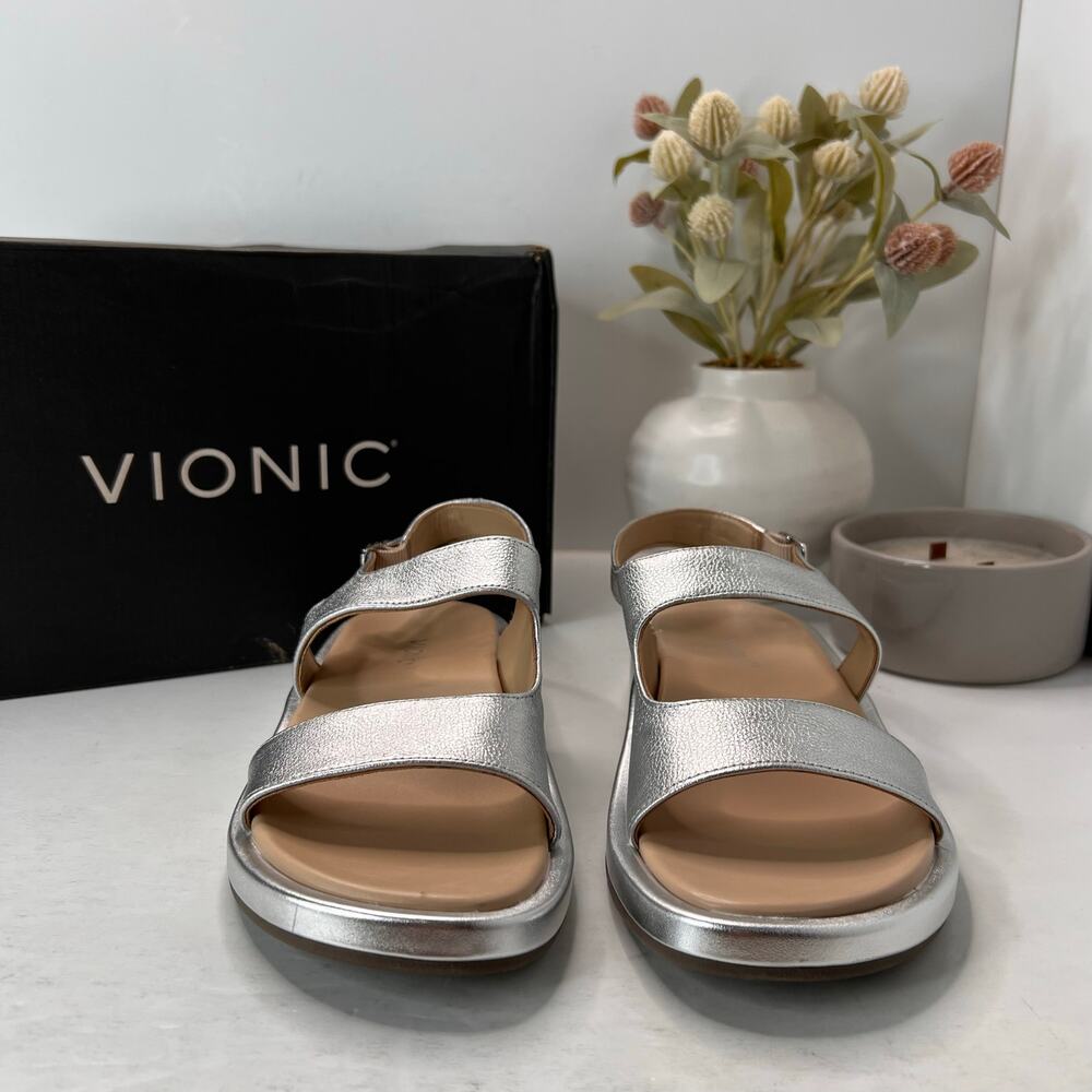 Vionic Madera Leather Slingback Wedge Sandal Silver Women's 7.5M - Picture 2 of 10